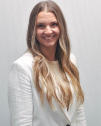Caitlin  Featherston, APRN
